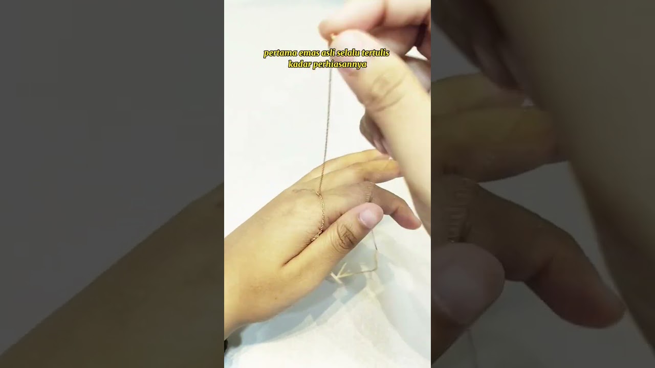 Cara bedain emas asli atau palsu? #emas #nabung #shortvideo #tokoemas #trending #viral