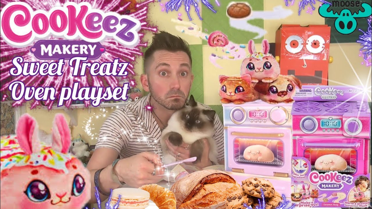 Time to heat up the oven for the holidays! #cookeez #makery
