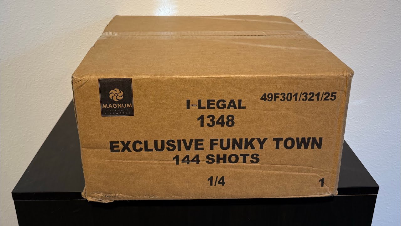 Exclusive Funky Town : Magnum Vuurwerk : 144 Shots : 25mm : Straatfilm 