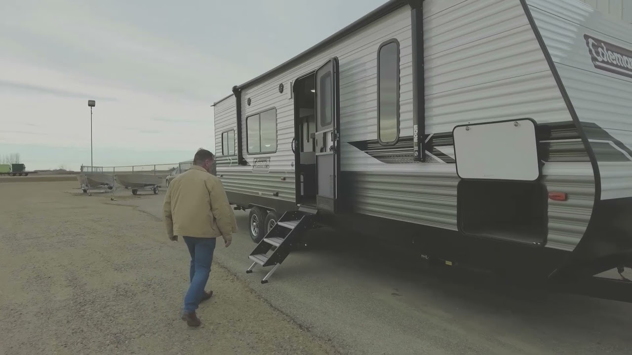 2022 Coleman 251Q Toy Hauler