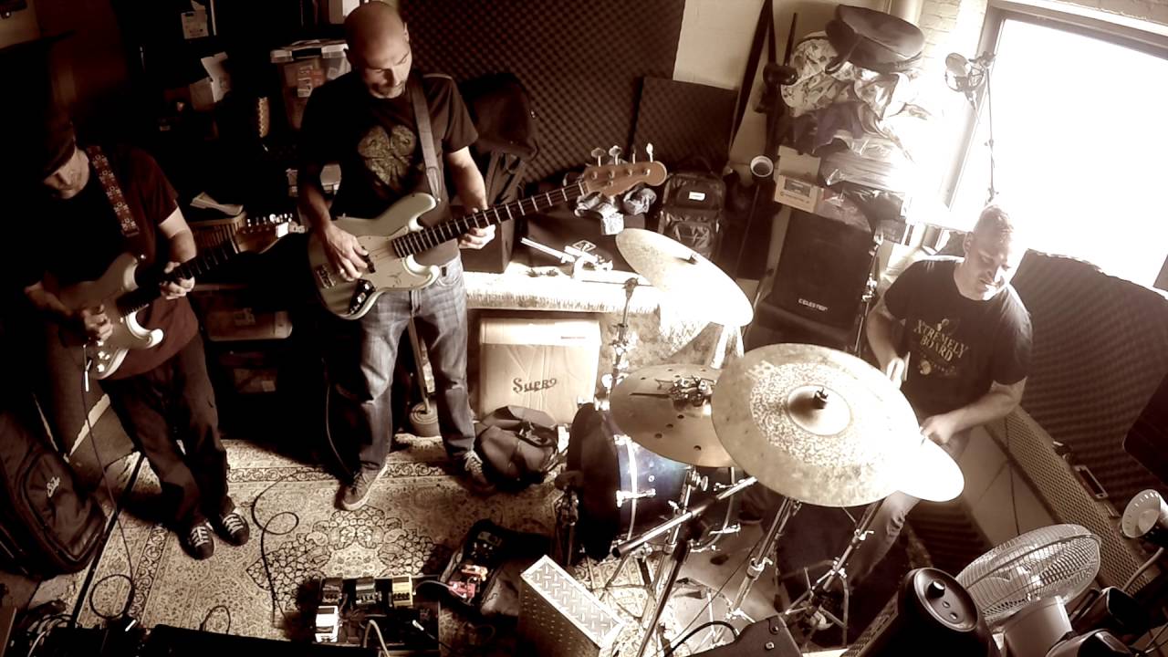 Trio Jam 11
