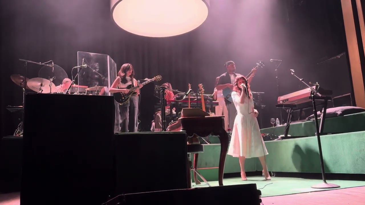 Clairo, “Add Up My Love” Live