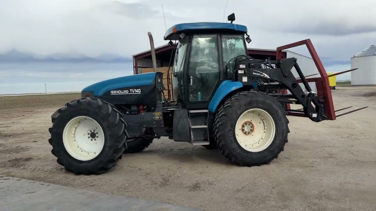 New Holland TV140 Bi-Directional Tractor 