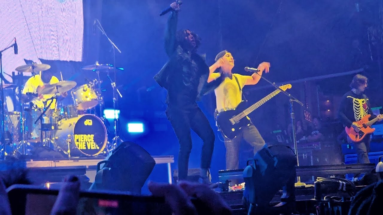 Pierce The Veil (ft. Kellin Quinn): King for a Day, 2024-10-19 (WWWY Festival, Las Vegas)