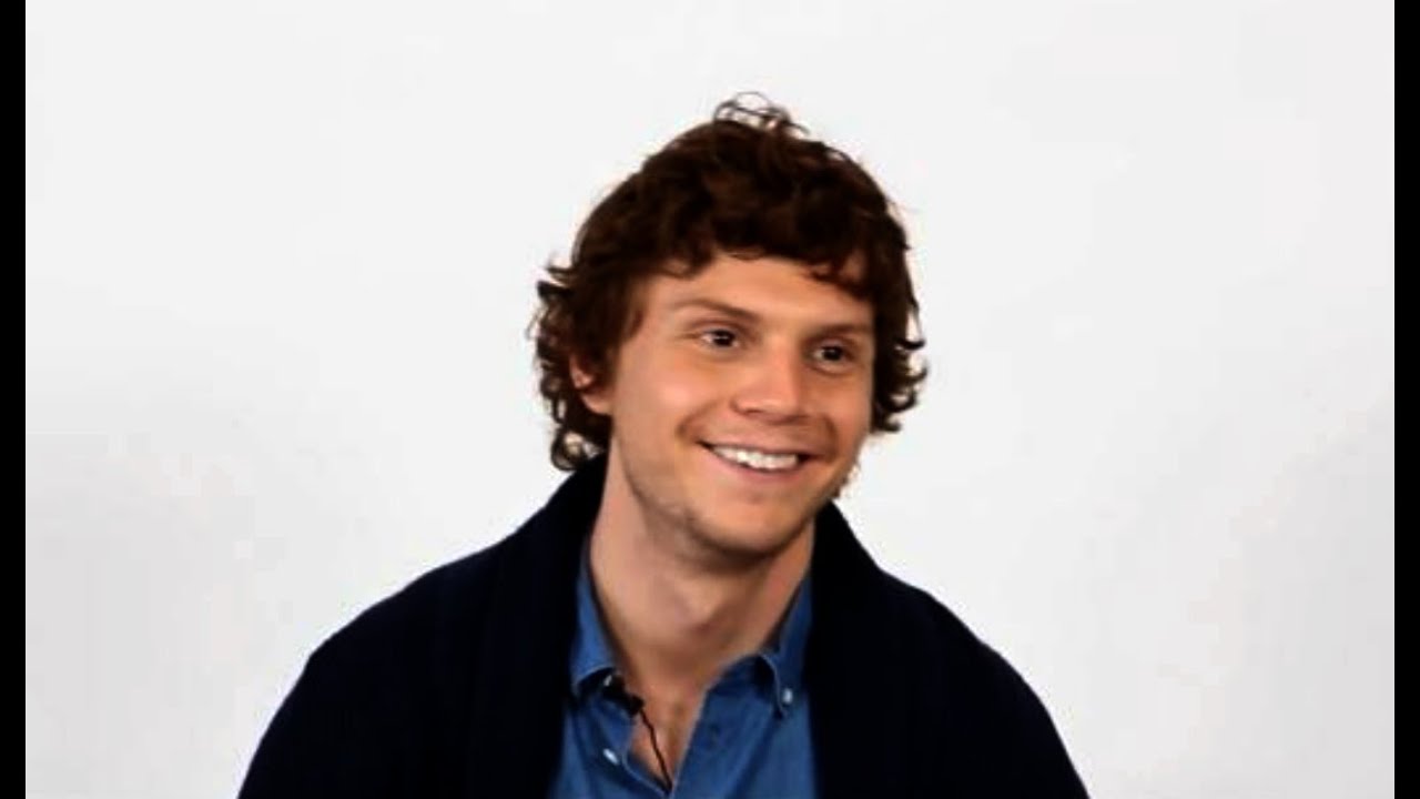 Funny/Cute Moments of Evan Peters 2016