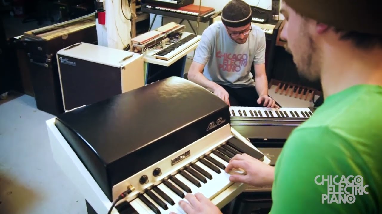 Clavinet E7 + Mini Moog + Piano Bass  - 