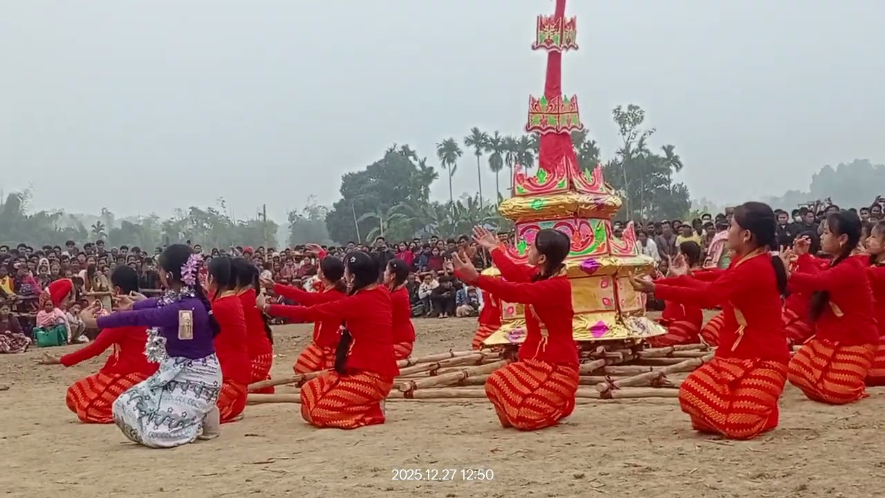 রামগর সোনাইআগা অন্তোষ্টোক্রিয়া অনুষ্ঠানের বান্দরবানজেলা উজানী পাড়া সইং নৃত্য পরিবেশন মহিলা দল ২০২৫