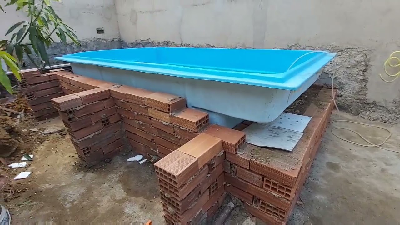 Instalação de piscina de fibra 4.70 m x 2.40 m x 1.08 m com - Dicas importante Equipe MM Piscinas RJ