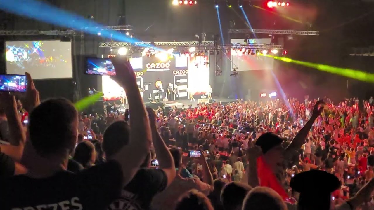 Walk-On Joe Cullen / Jonny Clayton | Cazoo Darts Premier League 2022 | Mercedes-Benz Arena Berlin