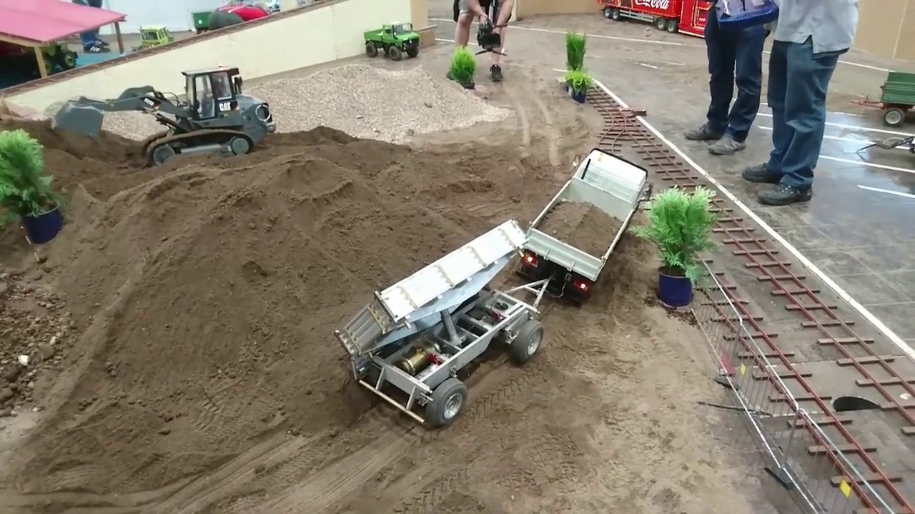 Das Gelände der Modelltruck Giganten 1:8 in Leipzig 2018 RC Action