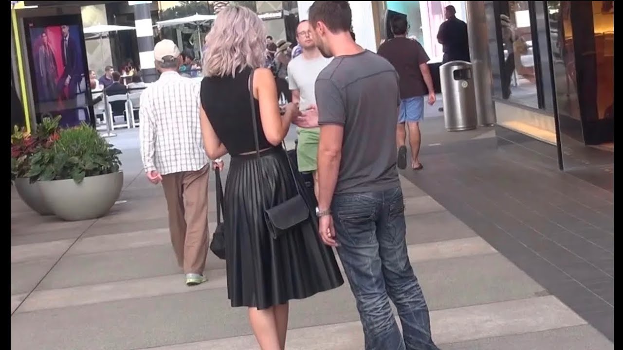 THIS is how you should APPROACH GIRLS