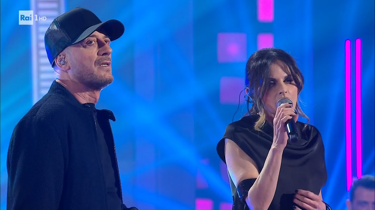 Antonella Bucci e Raf cantano 