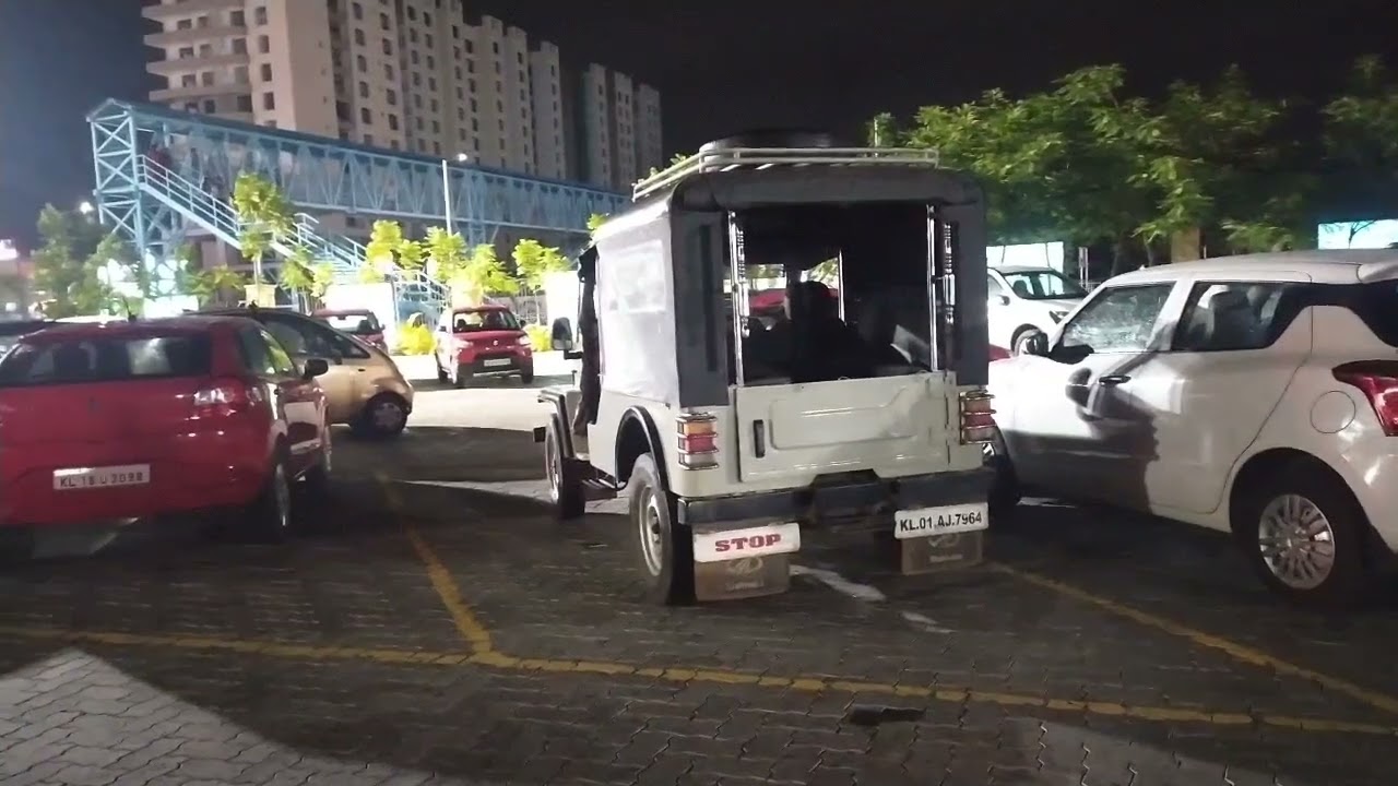 ep-48 mahindra major  mall parking\ mullassery travel vlog