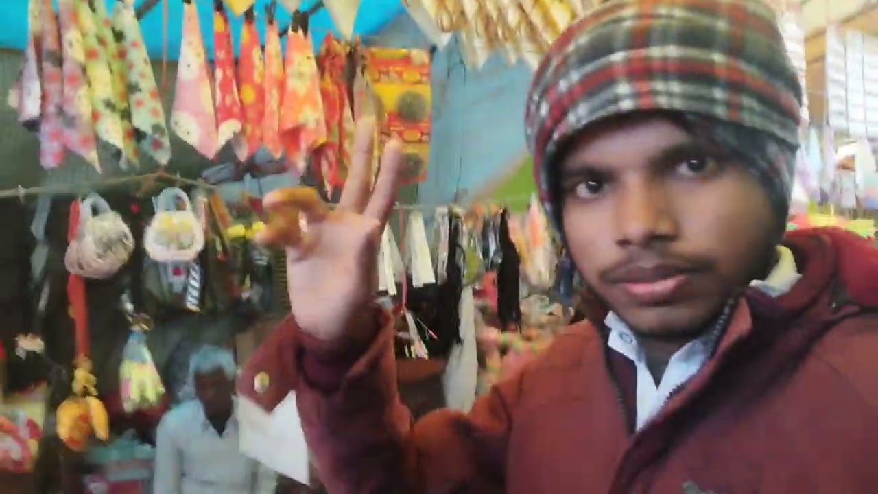 Aaj ham log Mela ghumne Ke Liye baniyapur ka Aaye Hai so Mujhe comment box Mein Jarur bataiyega