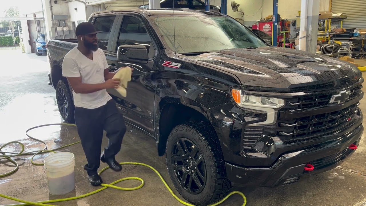 How to wash a truck like a pro