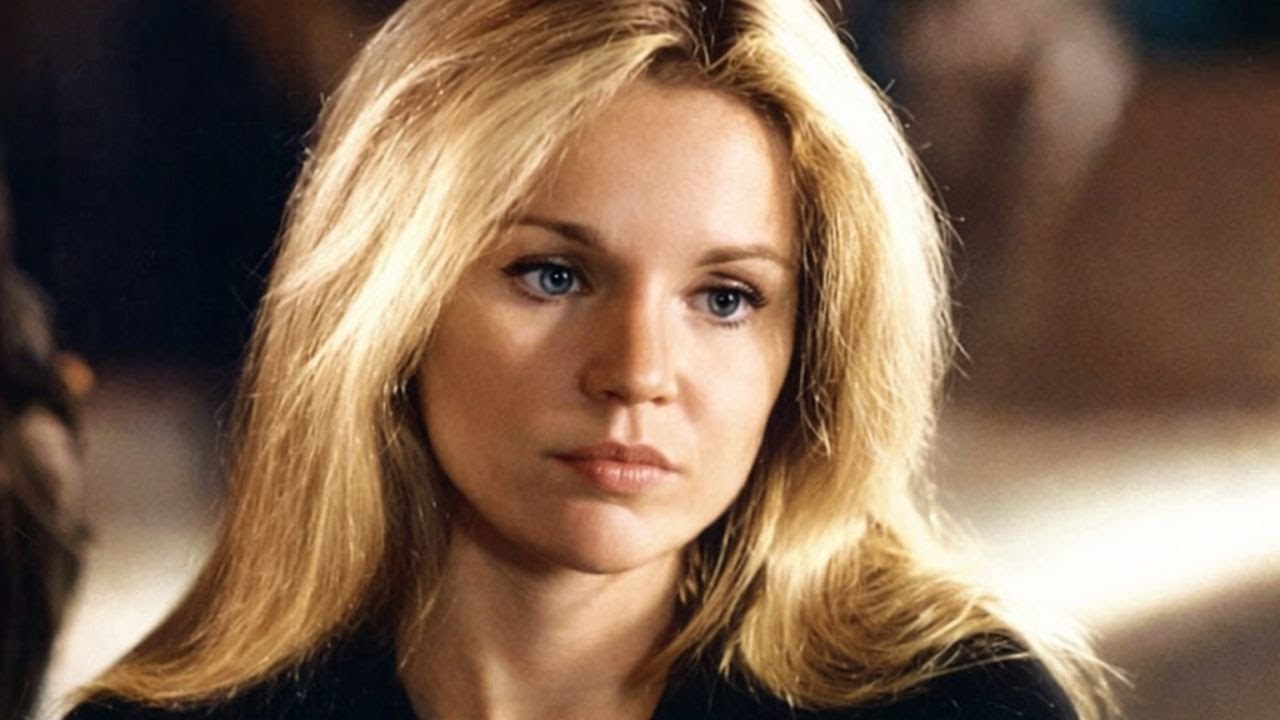 Tuesday Weld Lived A Double Life For 30 Years, And No One Knew&mdash;Until Now