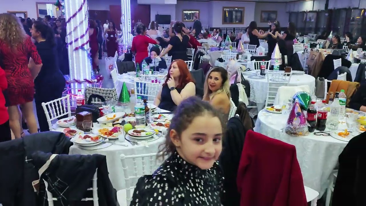 Kadınlar Yılbaşı Eğlencesi - İrfan Güneş - Tokat Ellik