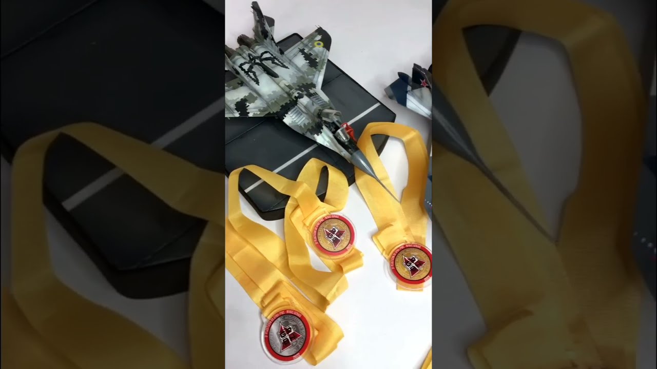 MIG 29 1/72 - SUKHOI SU 47 1/72 - F22 1/72- Plastimodelismo -scale Aircraft- scalemodel - aviação