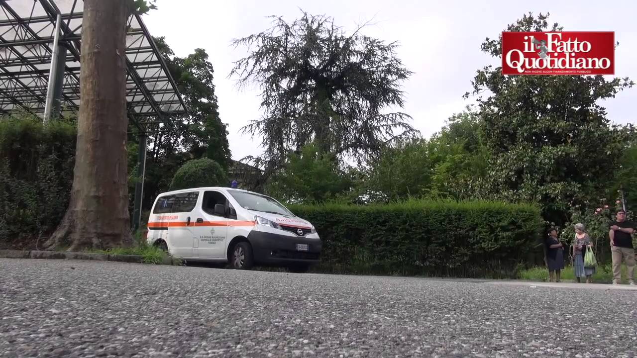 Faletti, il saluto dei torinesi: 'Capace di sorprenderti e per questo non stancava mai'