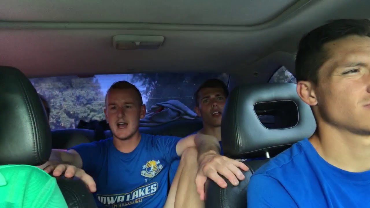 Carpool Karaoke USA - Oasis - Wonderwall