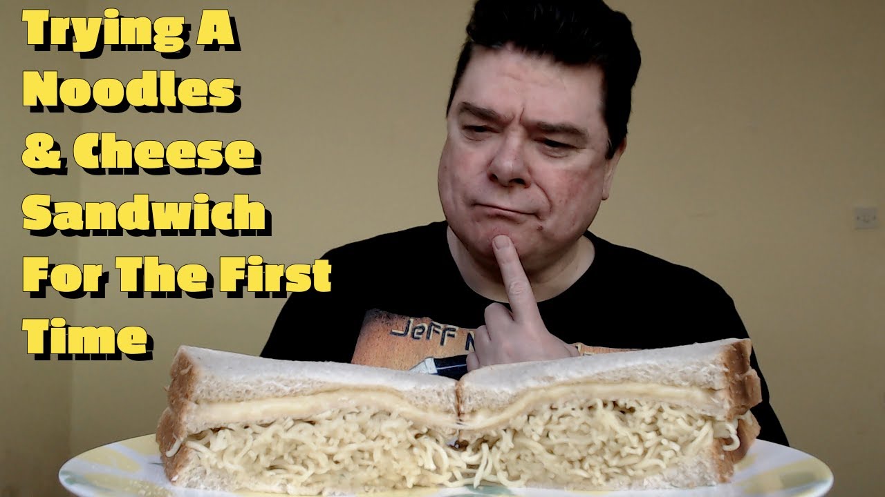 ASMR - Eating A Noodles & Cheese Sandwich For Lunch