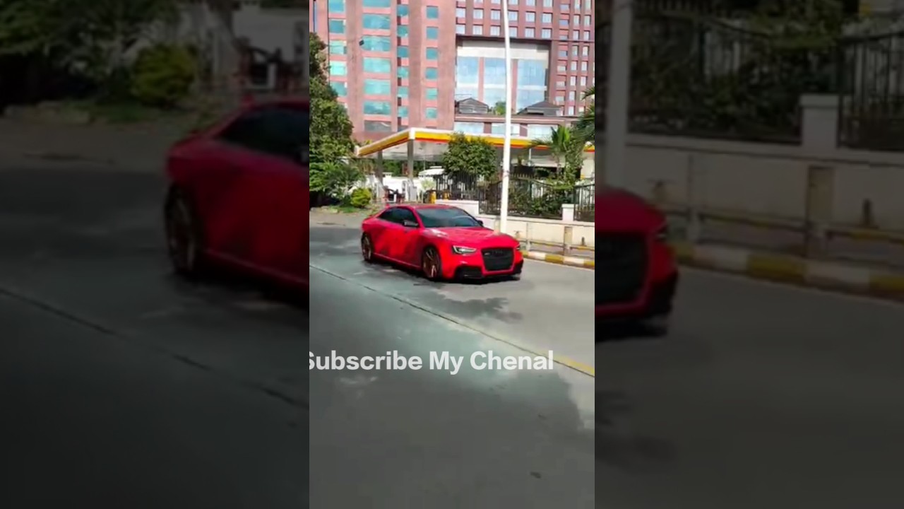 Super car in on road#shorts #ytshorts #shorstvideo #trendingshorts #racing car#carvloger