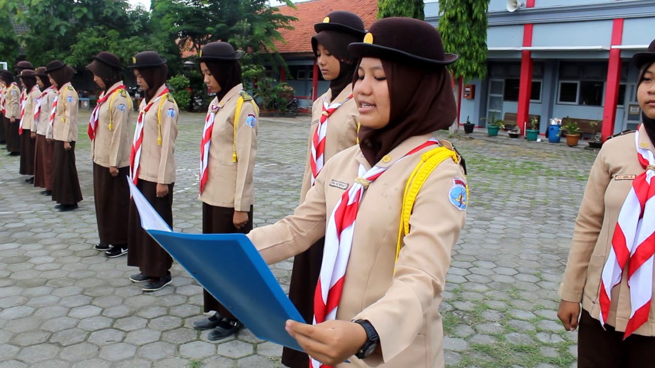 UPACARA PENUTUPAN LATIHAN PRAMUKA SMA N 1 PEGANDON