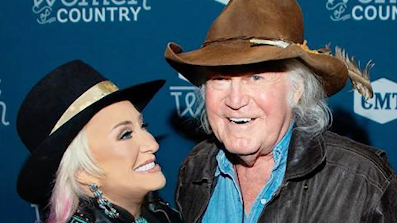 Tanya Tucker’s Tearful Tribute To Billy Joe Shaver Is Simply Beautiful