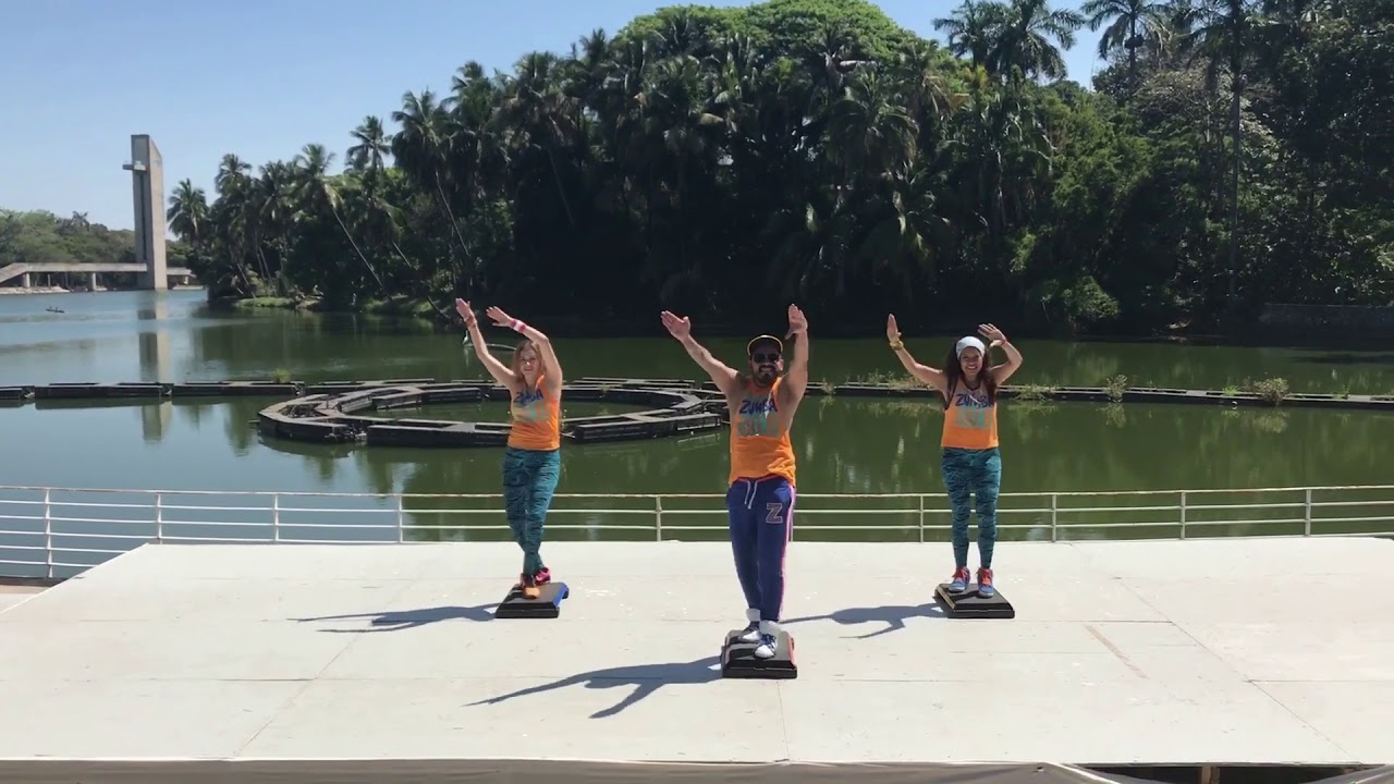 AZUKITA (zumba step) Elvis Crespo feat. Daddy yankee (Arnol Brown feat. Las chamas)