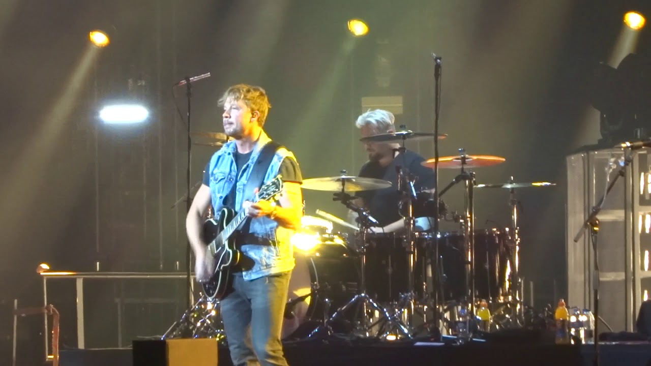 Unholy Ground - Sunrise Avenue - Stuttgart 03.03.2018