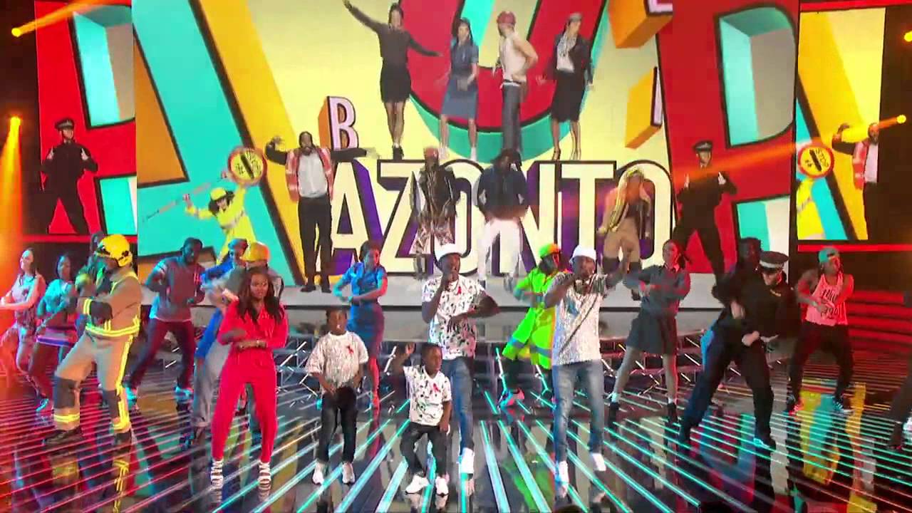 Reggie and Bollie whip n Nae Nae  [men on point]