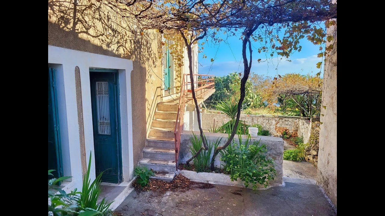Blue Skyline - ID 6075 - Large stone-built house with unobstructed sea view in Likotinara