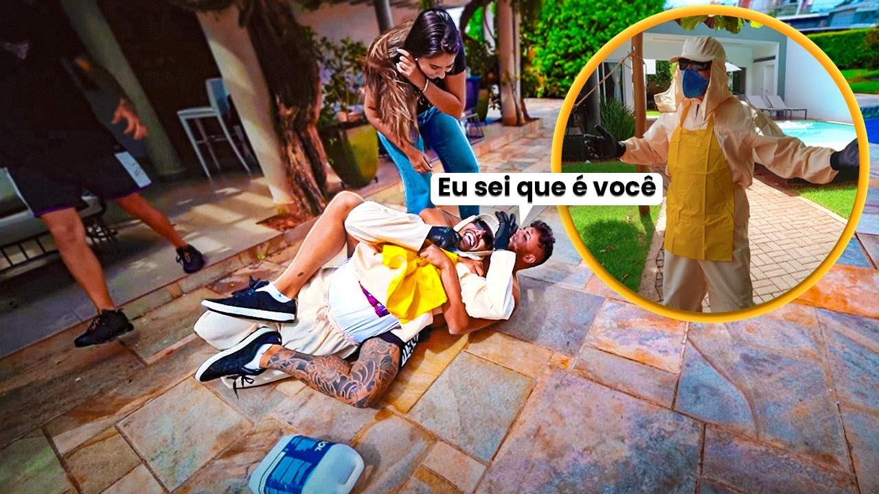 TENTEI CHEGAR DE SURPRESA NA CASA VESTIDO DE DETETIZADOR * quase que deu certo 😂😂*