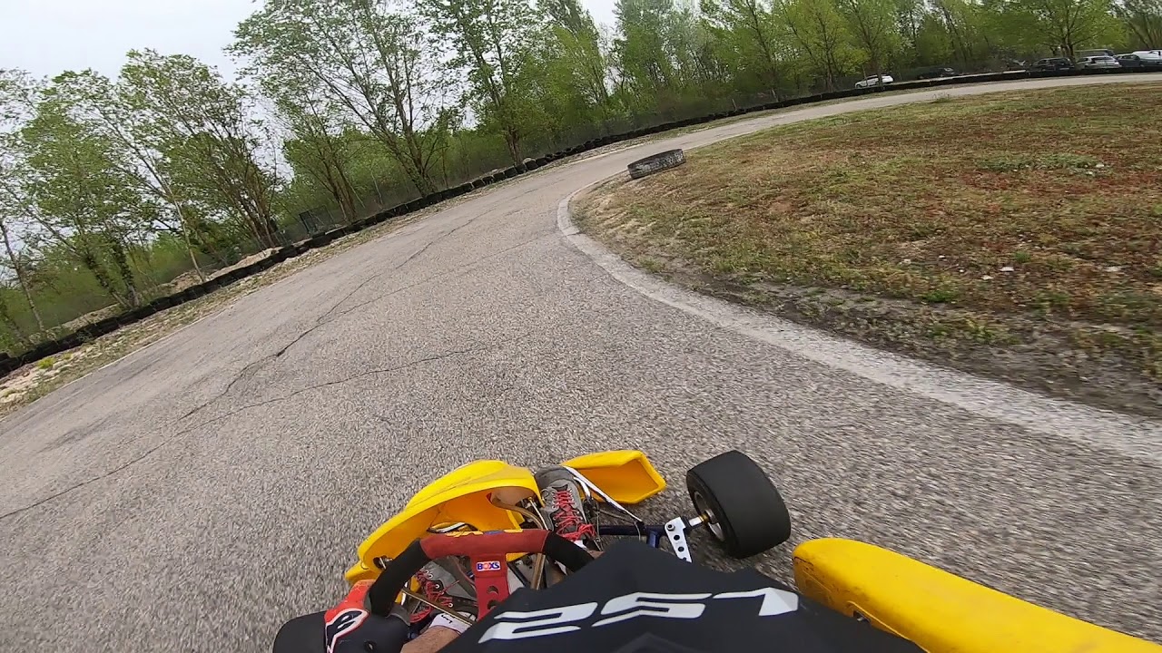 Karting IAME 100CM3 roulage libre Circuit Pont D'ain 01