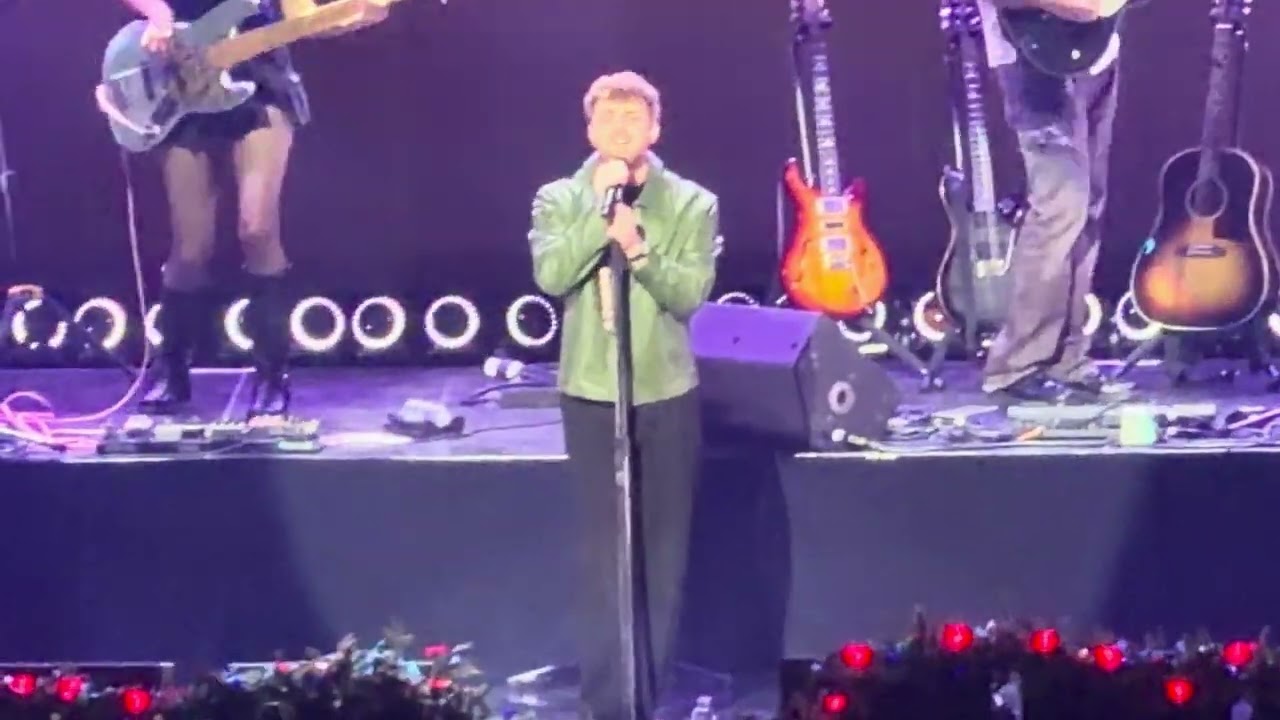 Ordinary - Алекс Уоррен [Концерт iHeartRadio Jingle Ball 2025 - MSG, Нью-Йорк]