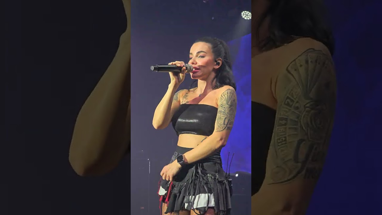 t.A.T.u. - All The Things She Said [Encore] (Live) La Maraka, Mexico 04/12/2025