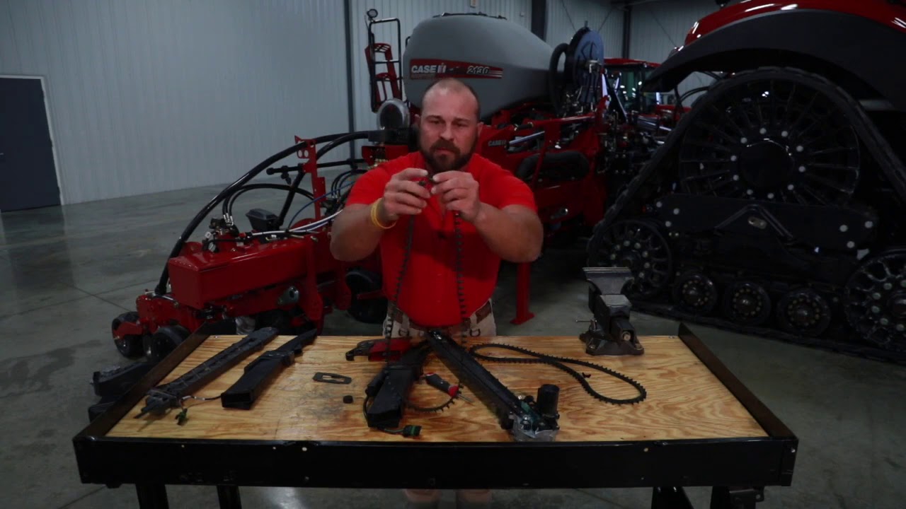 Early Riser 2000 Series Planter Advanced Seed Delivery Operation and Maintenance