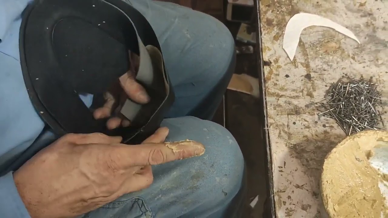 The process of making women's shoes in an Iranian workshop