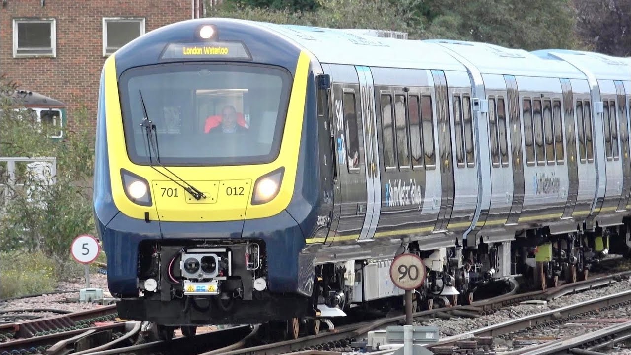 701012 Aventra Driver Training, 5Q12 @ Eastleigh - 28/10/20