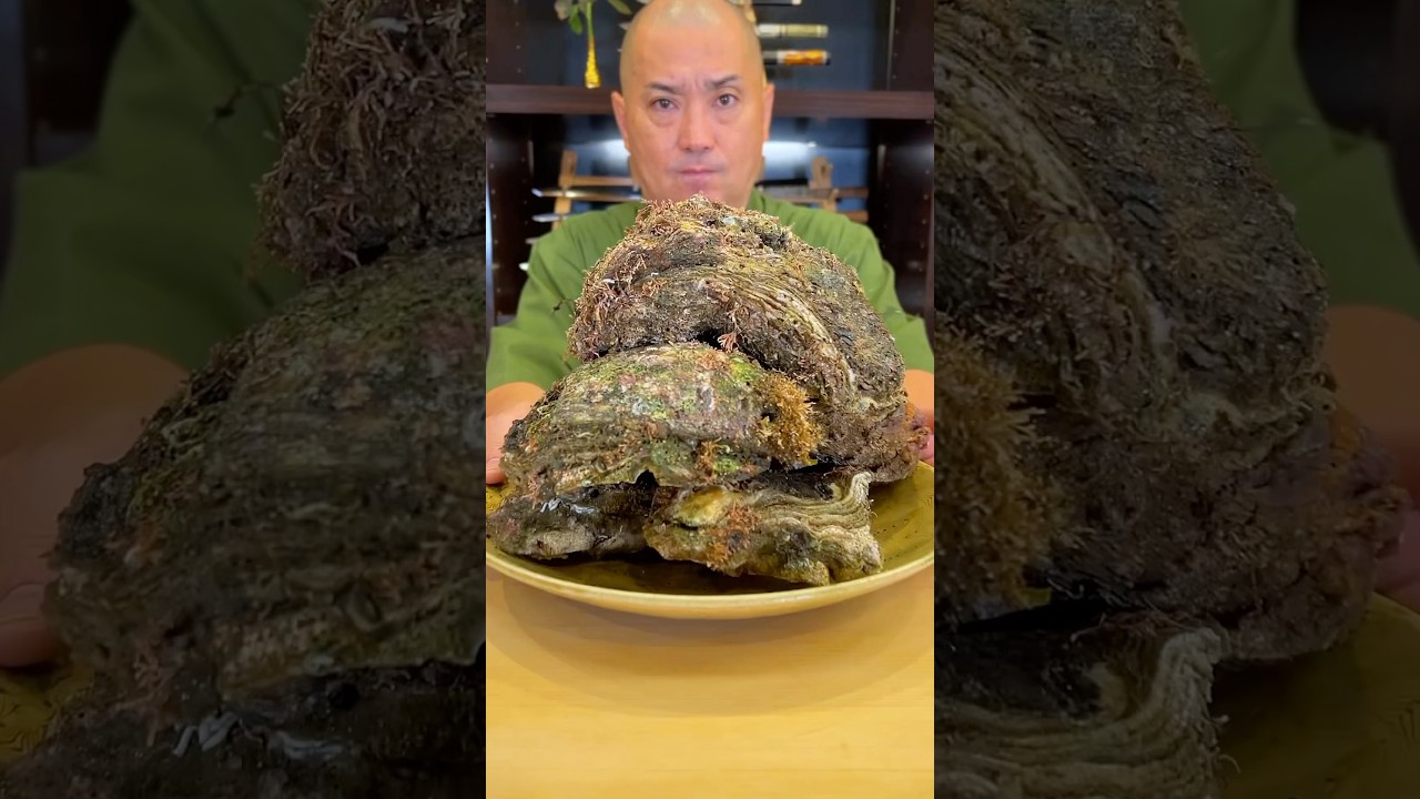 Can You Eat This Giant Oyster in One Bite?🦪 #oyster #food