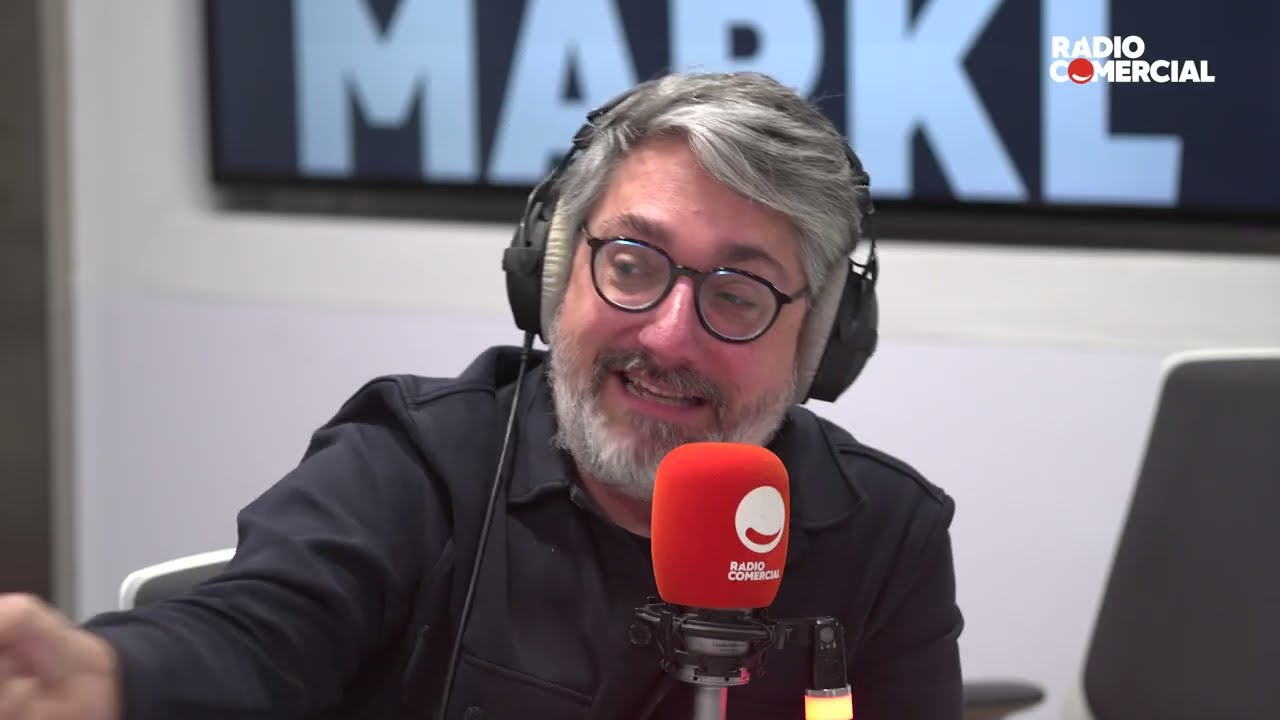Rádio Comercial | Separação que podia ser prevista pela médium ou a vaca - O Homem Que Mordeu o Cão