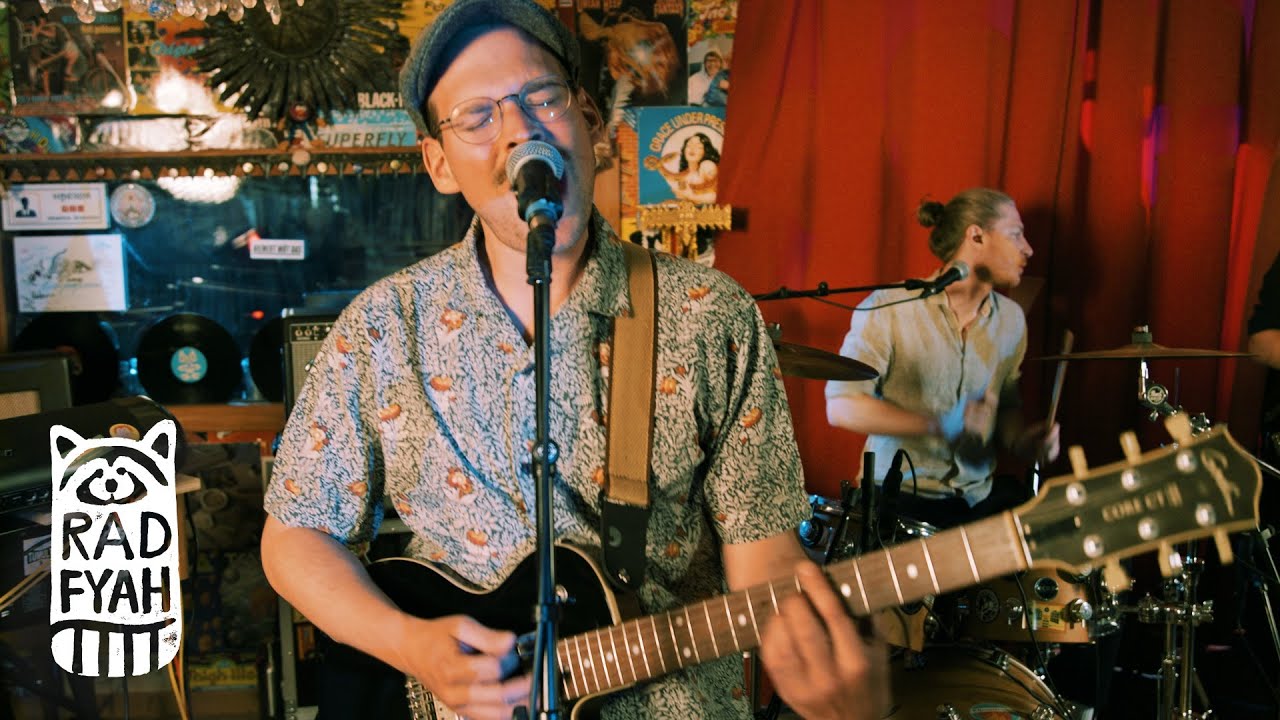 Jar - Rolling Dice - Rad Fyah Studio (on the road) Live Session