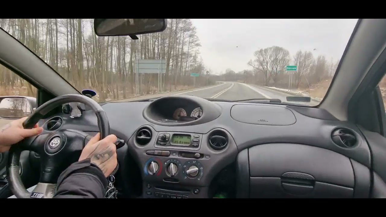 Toyota Yaris Ts 1.5 vvti 106hp 2002 80-150km/h Onboard