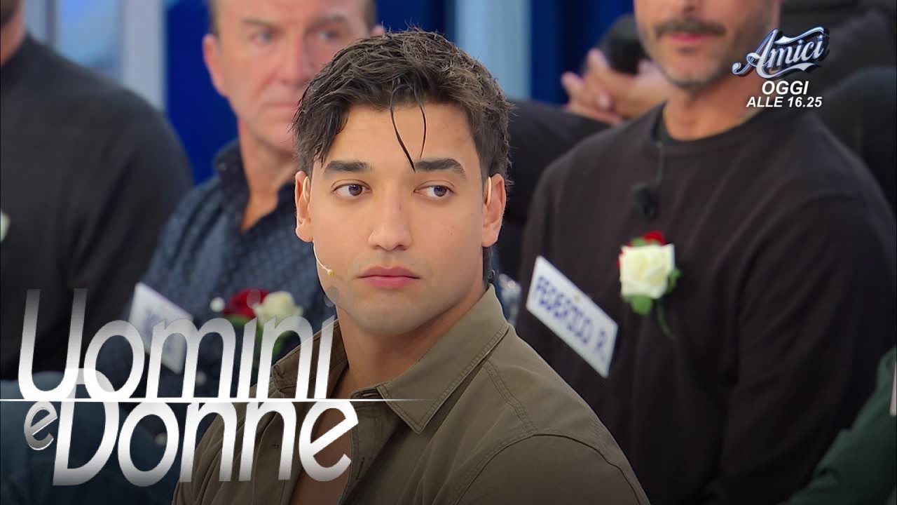 Uomini e Donne, Trono Classico - Jakub torna per Sara