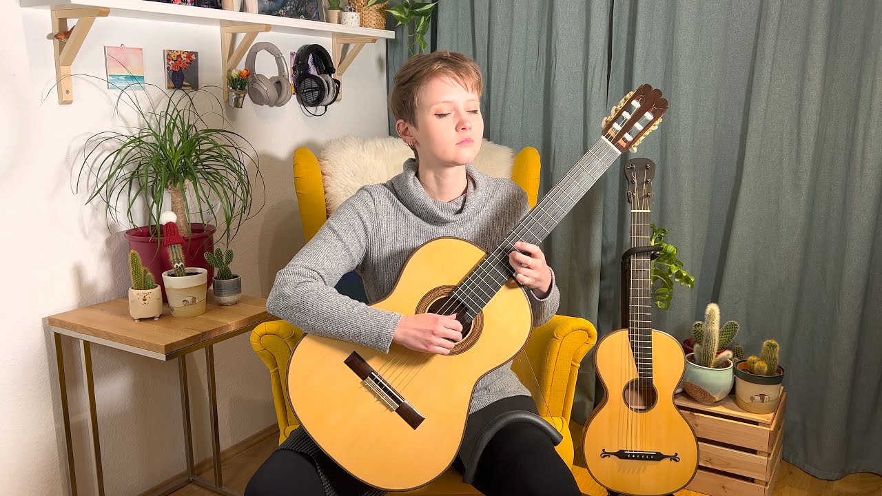Stephanie Jones plays 'The Black Cockatoo Flying Alone' by Charlton | Altamira International Artist