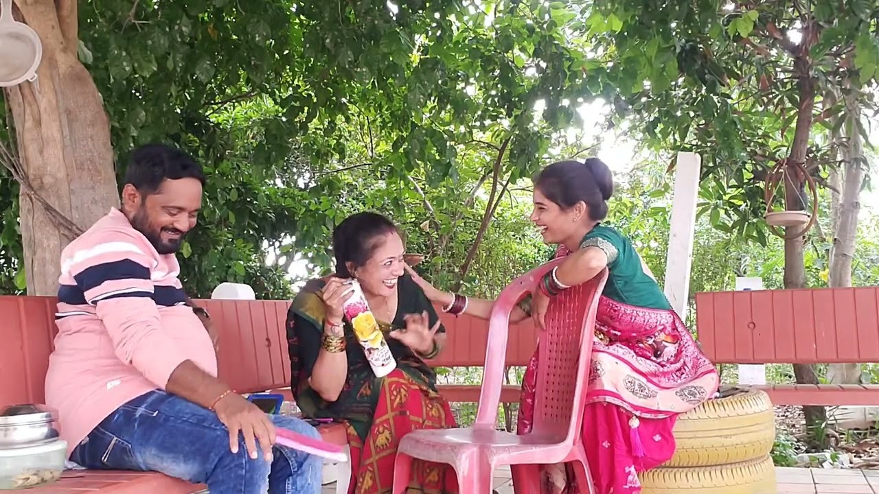 વિડિયો માં થય માથાકૂટ  🤣 Hetal deshani   Laxmi Thakor  #comedy #funny #comedyfilms #entertainment  