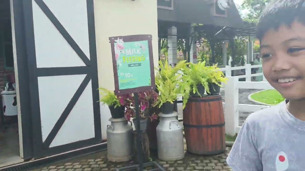 Liburan di cimory #anak #liburan #liburankeluarga #cimorydairyland #cimory #pandaan 