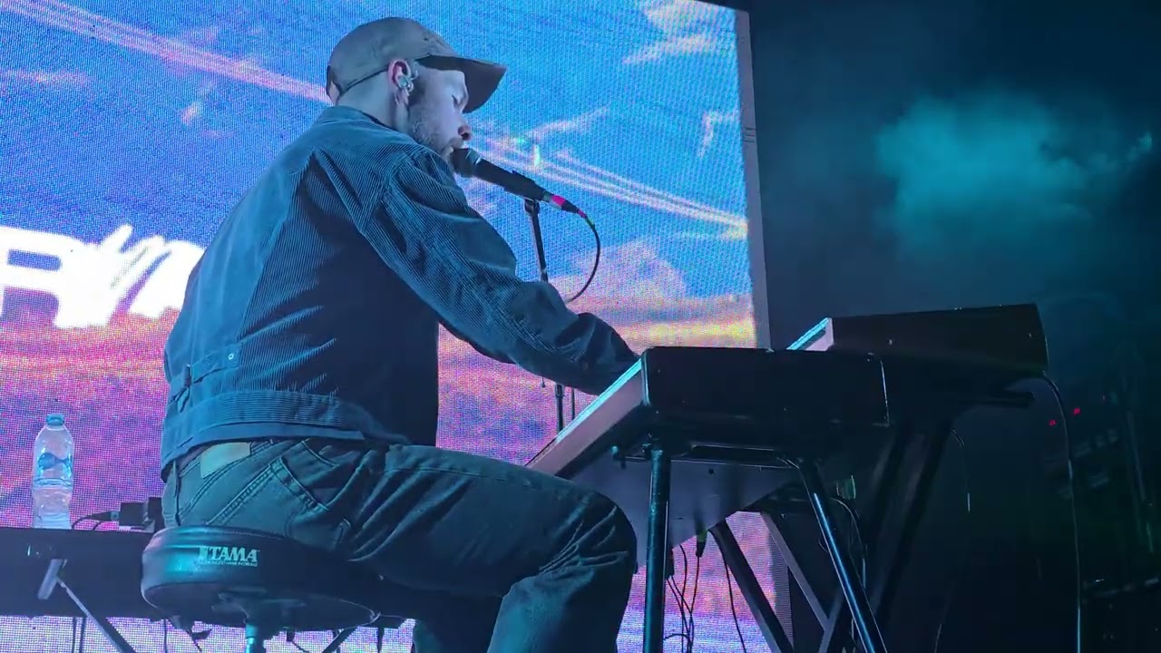 Ásgeir - Sugar Clouds (Mexico, 2025)