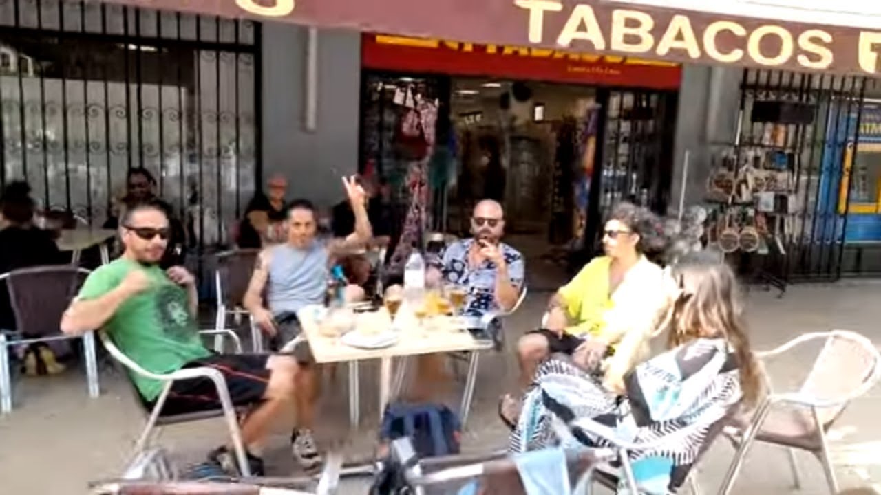 IBIZA - ES 2T Tapas Bar называется Popeyes Bar