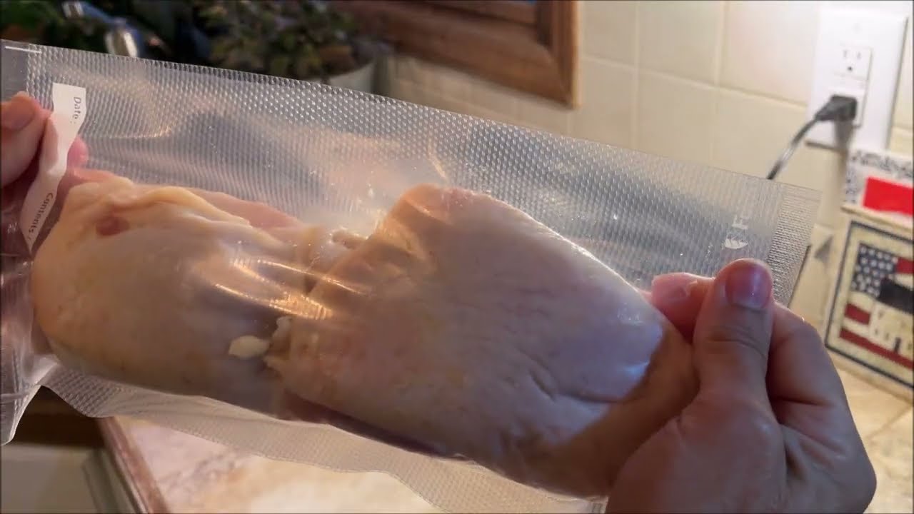 Reviewing OutOfAir.com Food Vacuum Sealer Bags Using The VS0150 Food Saver Food Sealer Machine